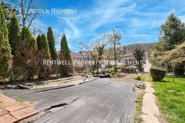 Building Photo - 572 Lincoln Hwy E
