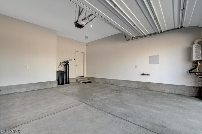 Building Photo - 4307 Vantage Ridge