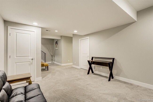 Building Photo - Luxury Living in the Heart of Painted Prairie – Spacious 4 Bedroom Home with Modern Finishes and ...