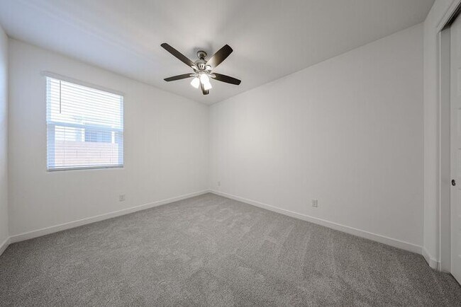 Building Photo - NEW 5 Bedroom 3 Bathroom Home Available fo...