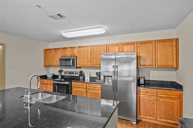 Building Photo - 1613 Muscovy Wy