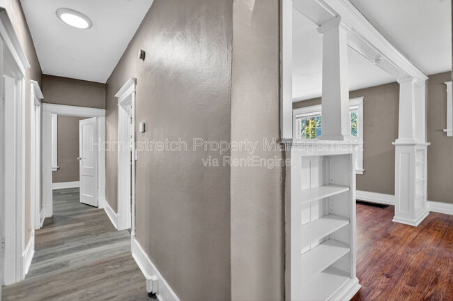 Building Photo - 2330 Hord Ave