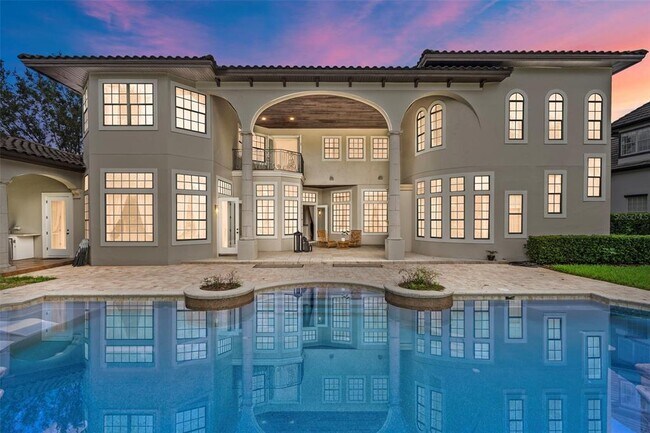 Building Photo - 6844 Valhalla Way