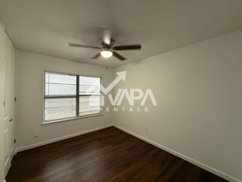 Building Photo - 407 Creath Pl