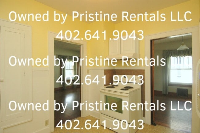 Building Photo - 322 S 6th St