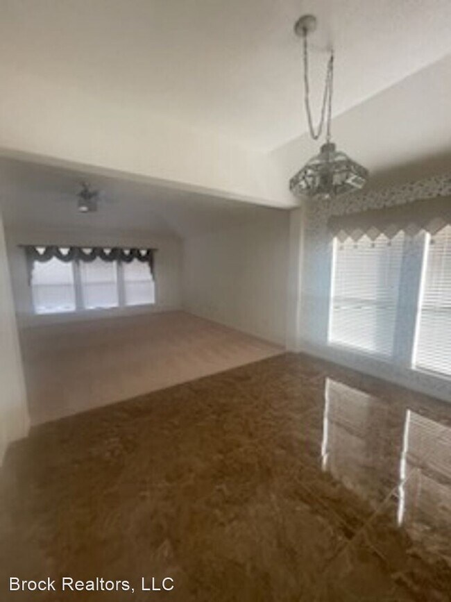 Building Photo - 3 br, 2 bath House - 4933 Orchid Drive