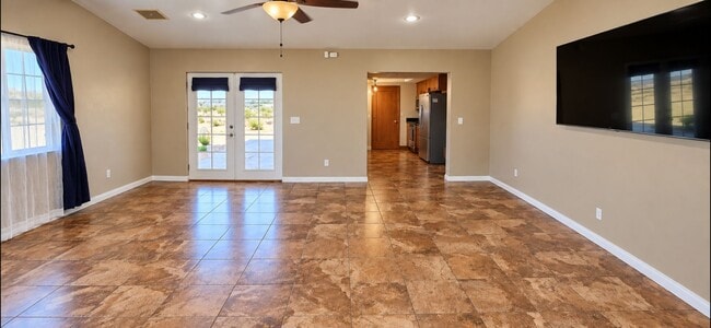 Building Photo - 74242 Pinon Dr