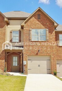Building Photo - Spacious Town Home in Gardendale - Available to view NOW!!!