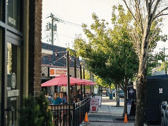 Building Photo - 4816 Eastern Ave