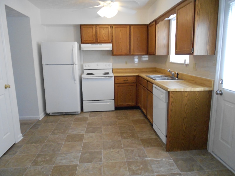 Building Photo - 1834 Kim Watt Dr