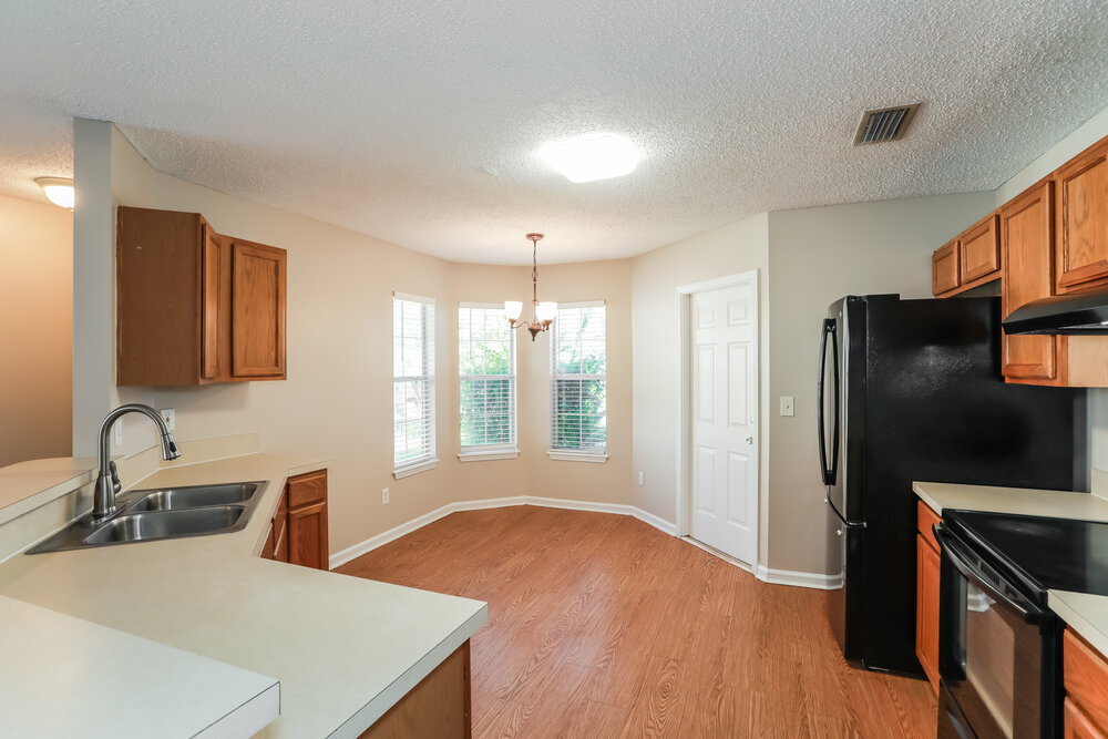 Building Photo - 3111 Wavering Ln