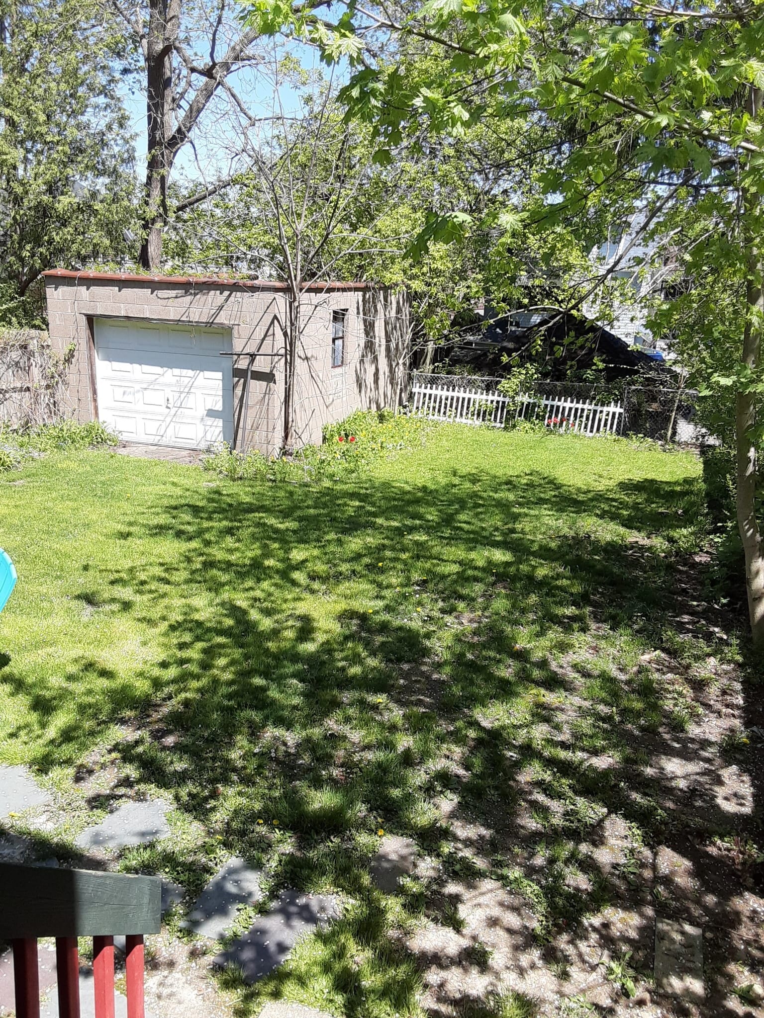 genced backyard/patio - 931 Westcott St
