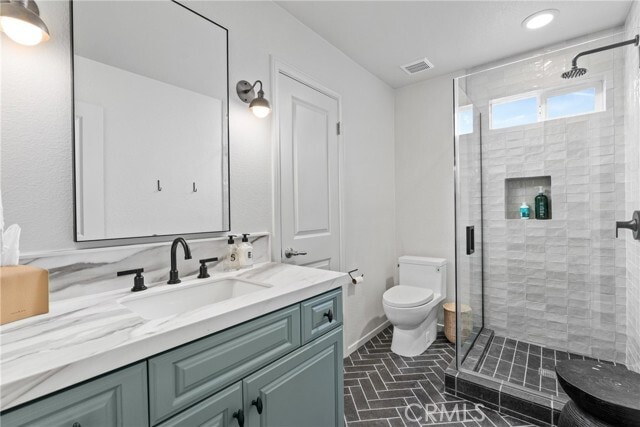 Building Photo - 285 Sierks St