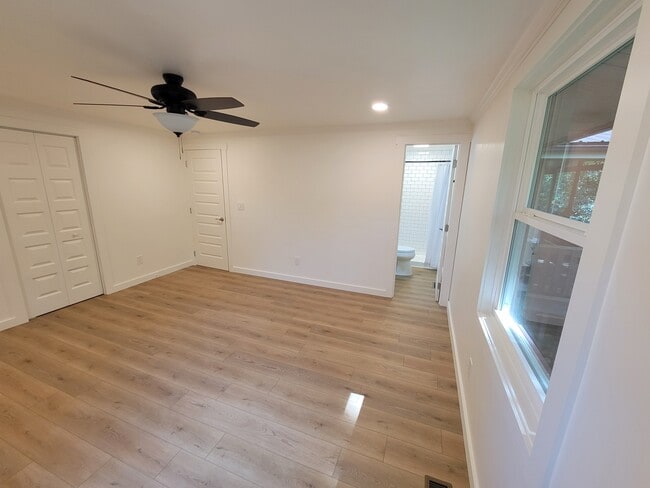 Building Photo - 66 Lundy Ln