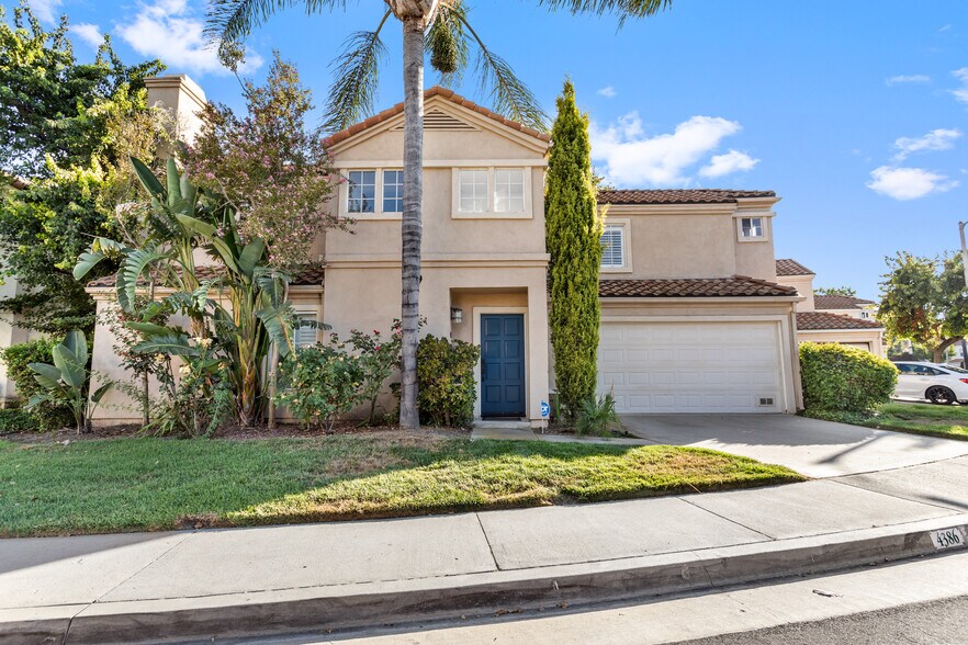 Primary Photo - 4386 Willow Glen St