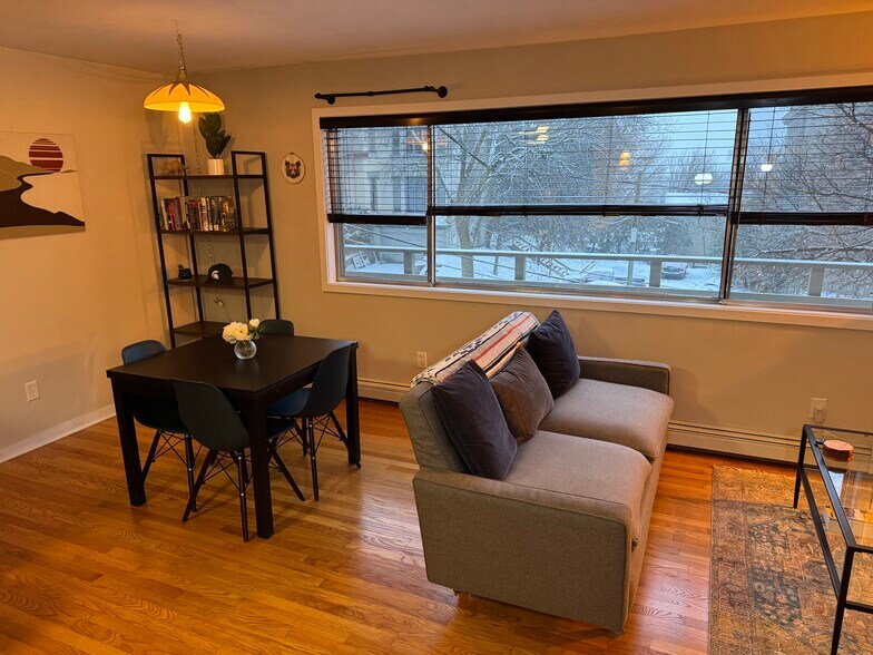 Building Photo - 47 Lafayette Ave NE