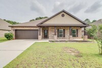 Building Photo - 10837 Chapelwood Dr