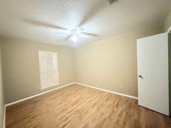 Building Photo - 9231 Stroud Dr