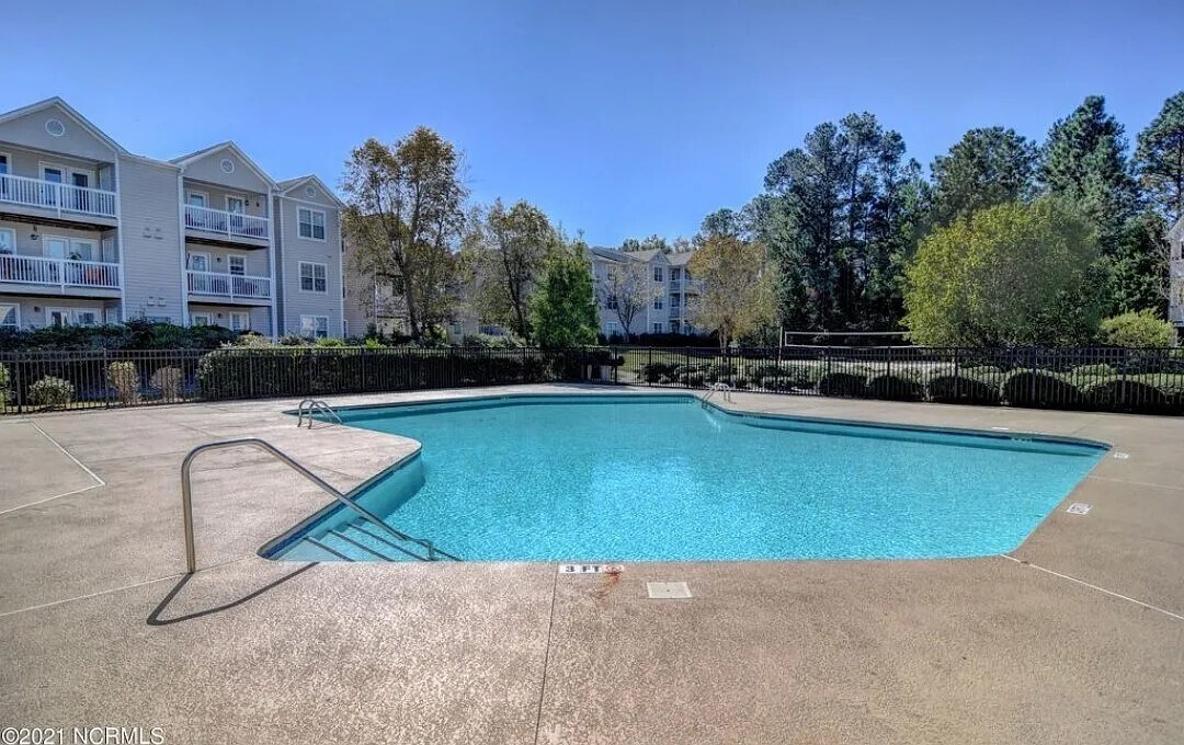 Building Photo - 906 Litchfield Way