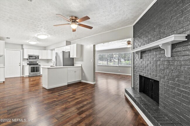 Building Photo - 5092 Harvey Grant Rd