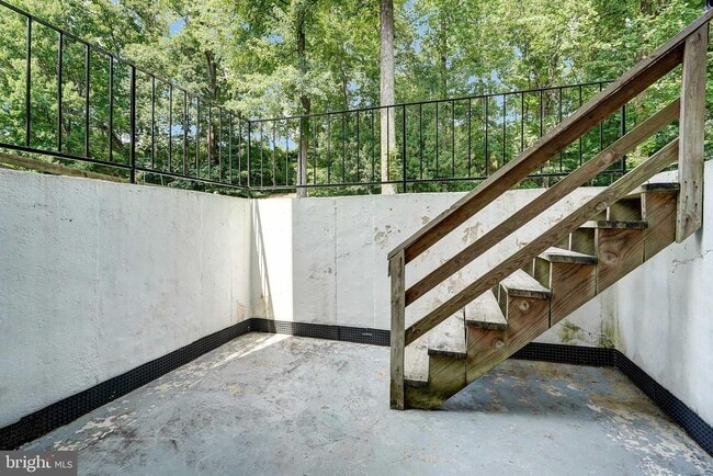 Building Photo - 13212 Coralberry Dr