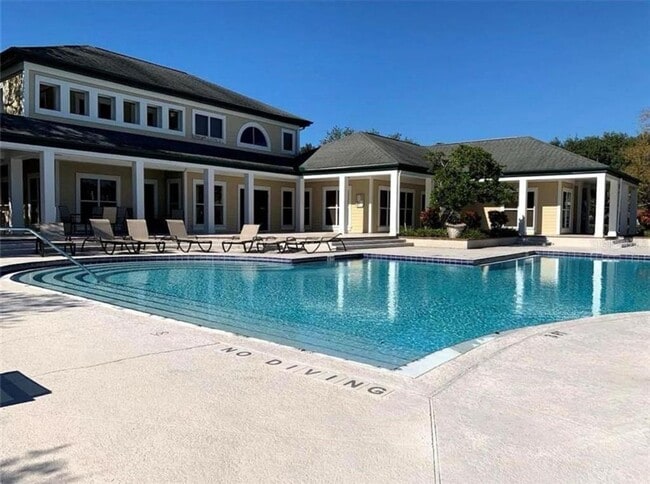 Building Photo - 10110 Winsford Oak Blvd