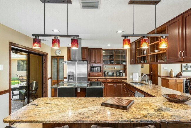 Building Photo - 9266 Pinion Dr