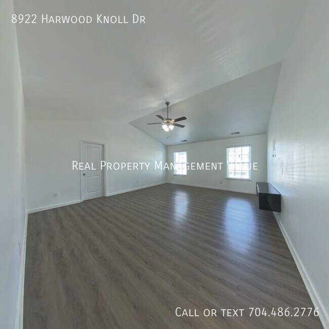 Building Photo - 8922 Harwood Knoll Dr