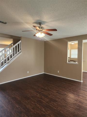 Building Photo - 2917 Clovermeadow Dr