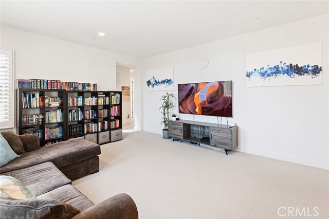Building Photo - 61 Furlong