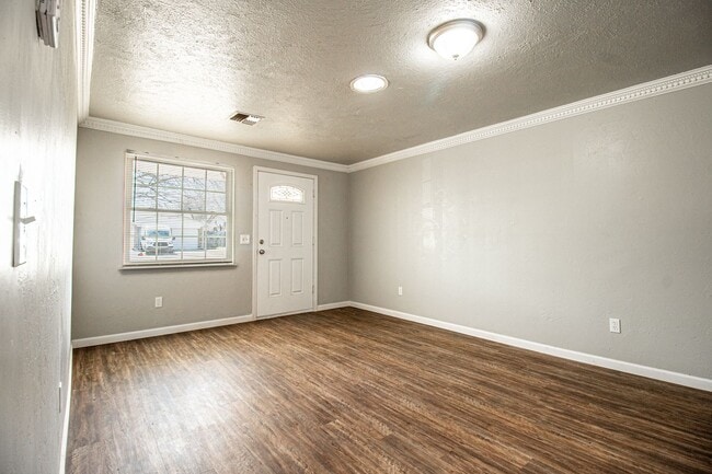 Building Photo - Great 3 Bed 2 Bath in OKC!
