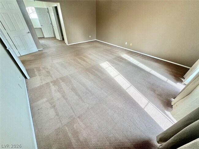Building Photo - 8240 Tivoli Cove Dr