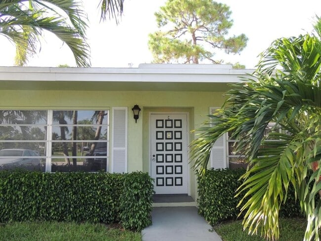 Building Photo - 2381 Papaya Dr