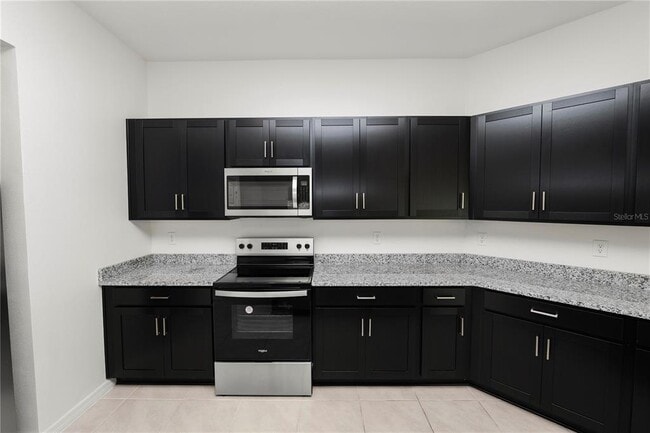 Building Photo - 2547 Zachary Taylor Wy