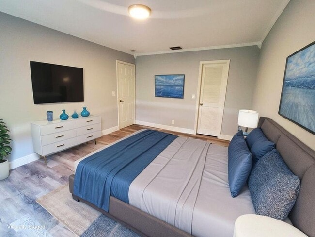 Building Photo - 4497 Sugar Pine Dr