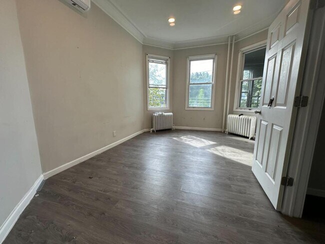 Primary Photo - 136 Buena Vista Ave
