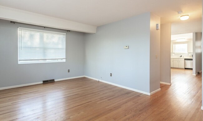 Building Photo - 9 Quincy Way