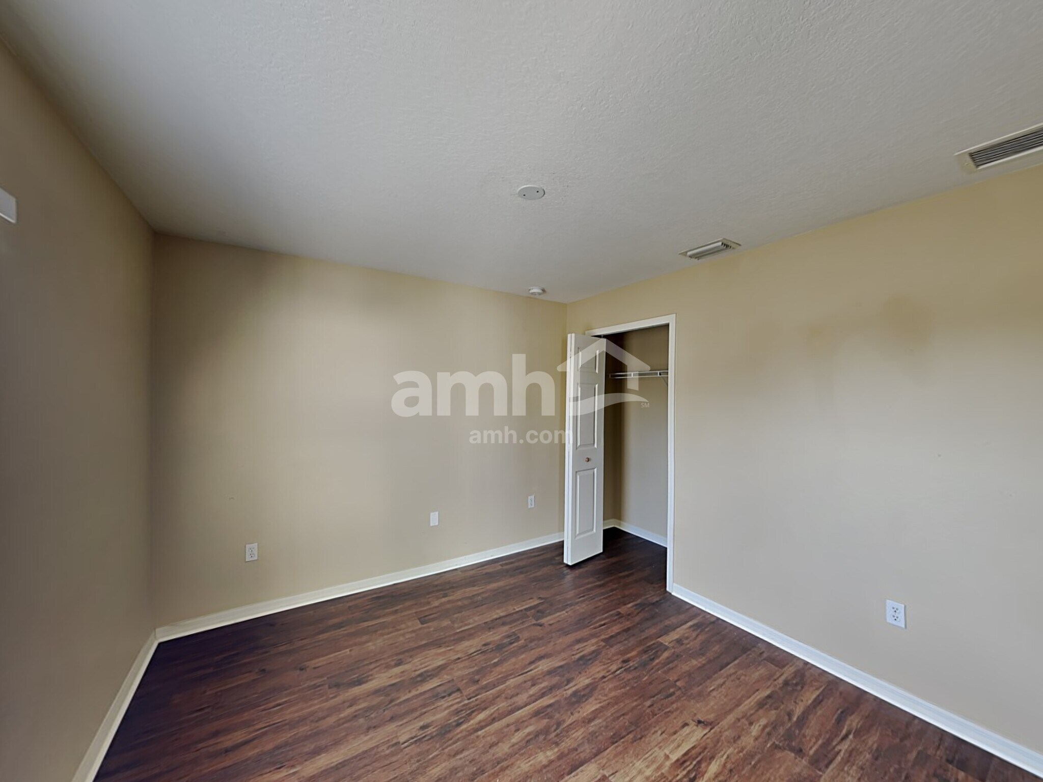 Building Photo - 12042 Butler Woods Cir