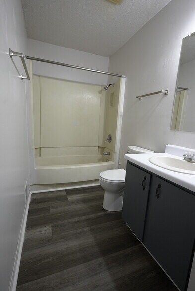 Bath - 1306 E 29th St