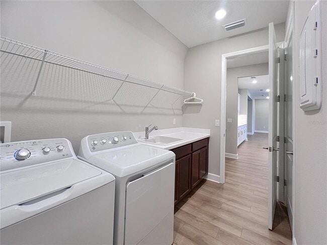 Building Photo - 12893 Harvest Rain Ave