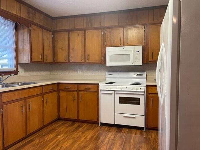 Building Photo - 141 Quita Cir