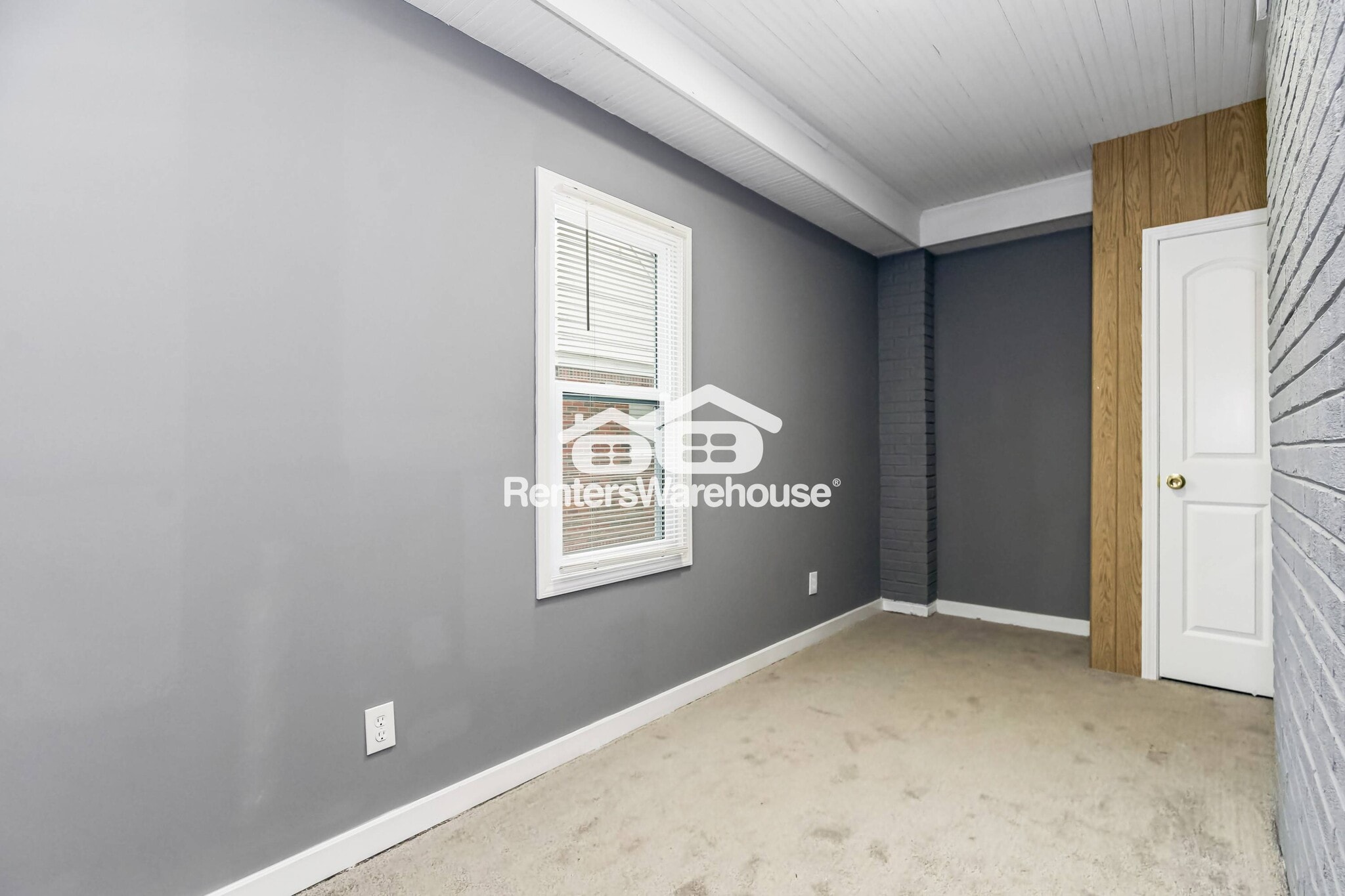 Building Photo - 1111 E 76th St