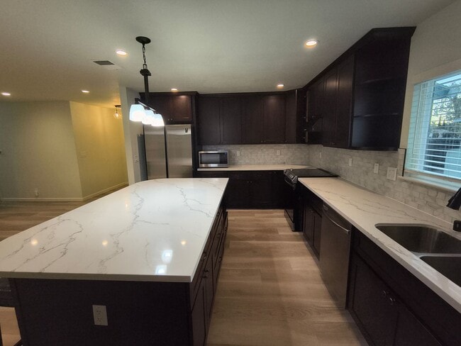 Building Photo - MUST SEE!!!!! Beautifully Remodeled Home in North Livermore!!!