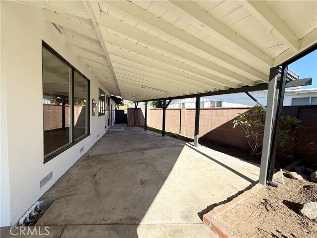 Building Photo - 9822 Joyzelle Dr