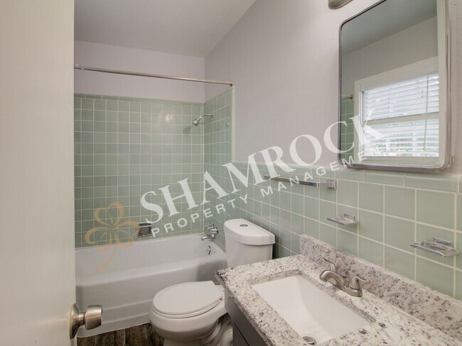 Building Photo - 3 bedroom home in Waco!