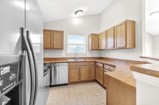 Building Photo - 208 Taddeo Dr