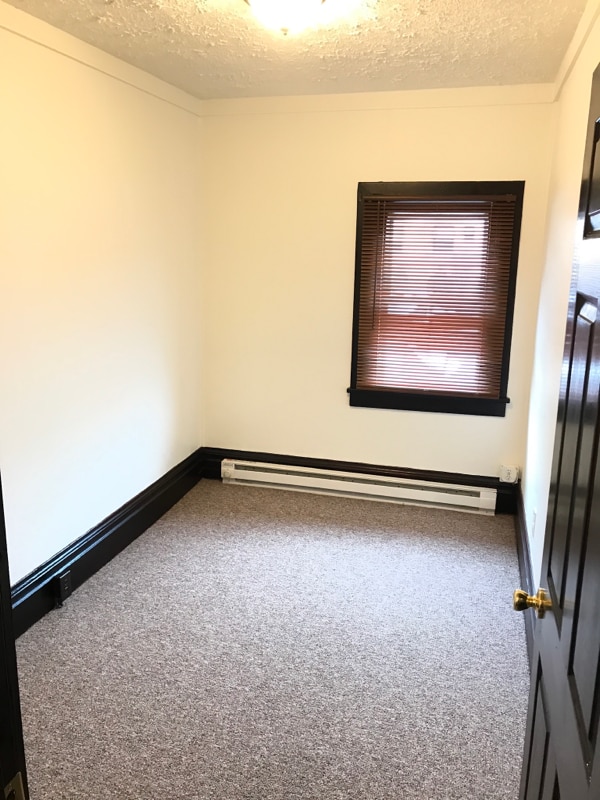 Building Photo - 112A Bernet Way