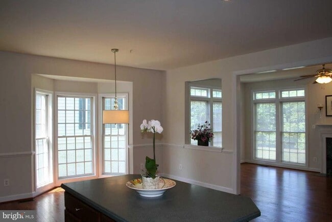 Building Photo - 12423 Falconbridge Dr