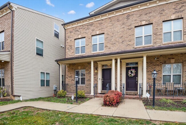 Building Photo - 2179 Half Moon Pl NE