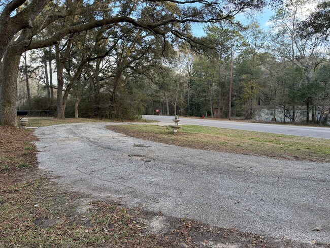 Building Photo - 5538 Gunn Rd